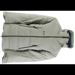 Brand new Oakley Zigzag jacket